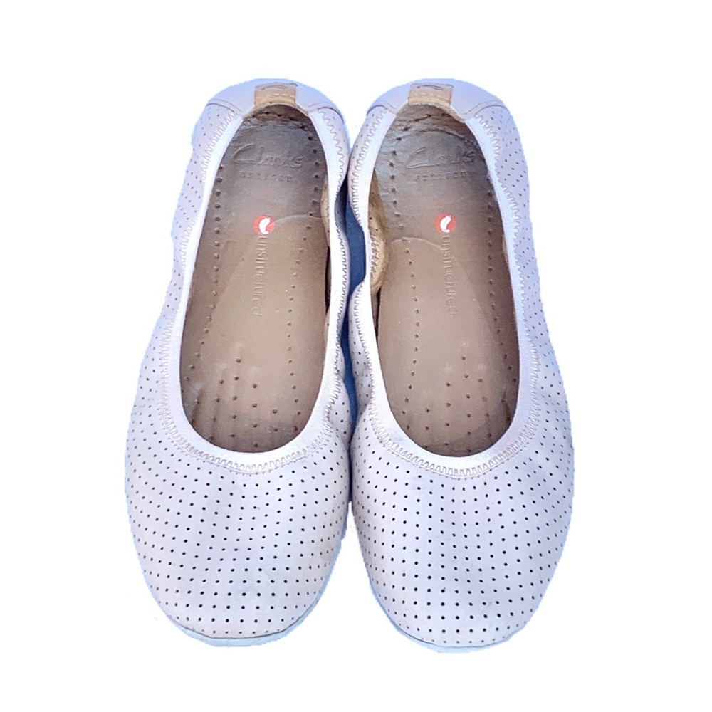 Clarks pink leather flats size 9.5